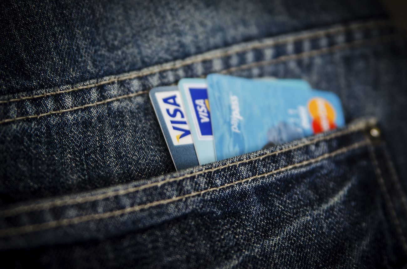 The use of credit cards and your credit rating